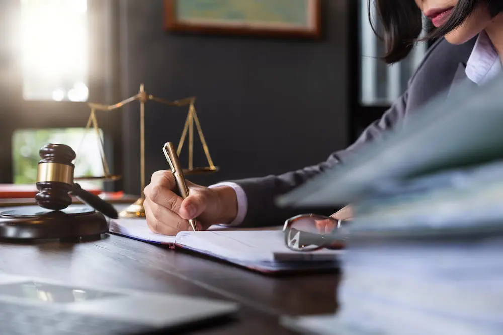 A visual representation of different types of compensation in wrongful death cases.