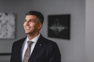 Snapshot of Chris Dixon, highlighting the option to contact experienced St. Louis settlement negotiation lawyers for help with your case.